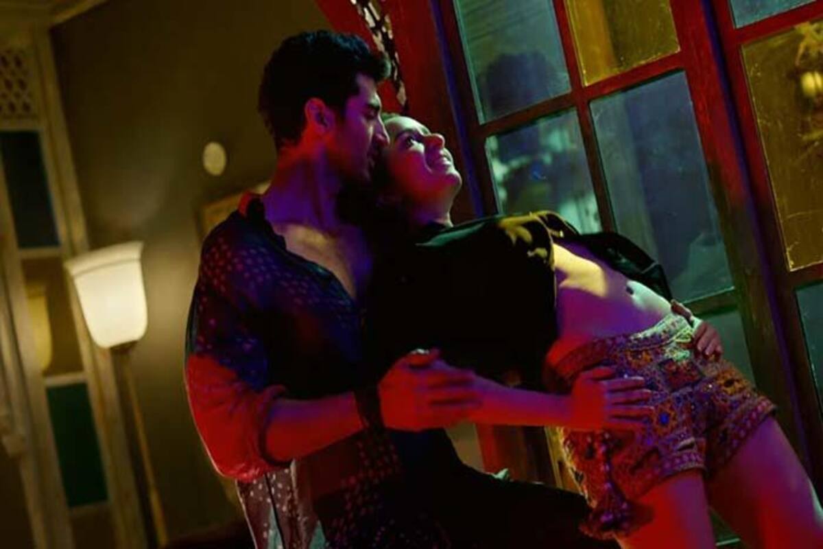 1200px x 800px - OK Jaanu The Humma song review: Aditya Roy Kapur and Shraddha Kapoor SEX IT  UP! | India.com