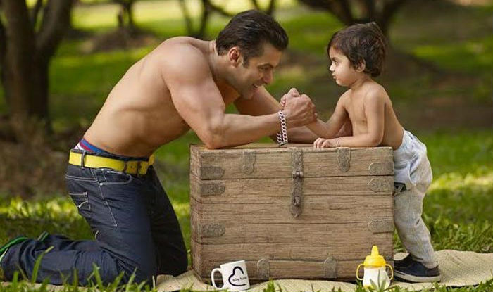 Salman Khan Style Box Office Latest Collection Photo and Pics with Video: Salman  Khan Pose Photo or Latest Pic