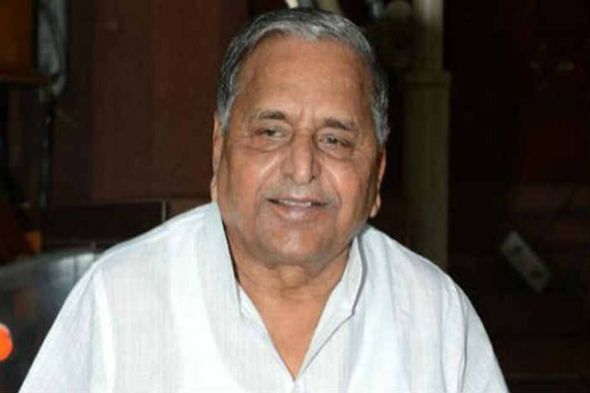 Mulayam Singh Yadav's list of Samajwadi Party nominees a snub to Uttar Pradesh CM, party to go solo Mulayam Singh Yadav's list of Samajwadi Party nominees a snub to Uttar Pradesh CM, party to go solo