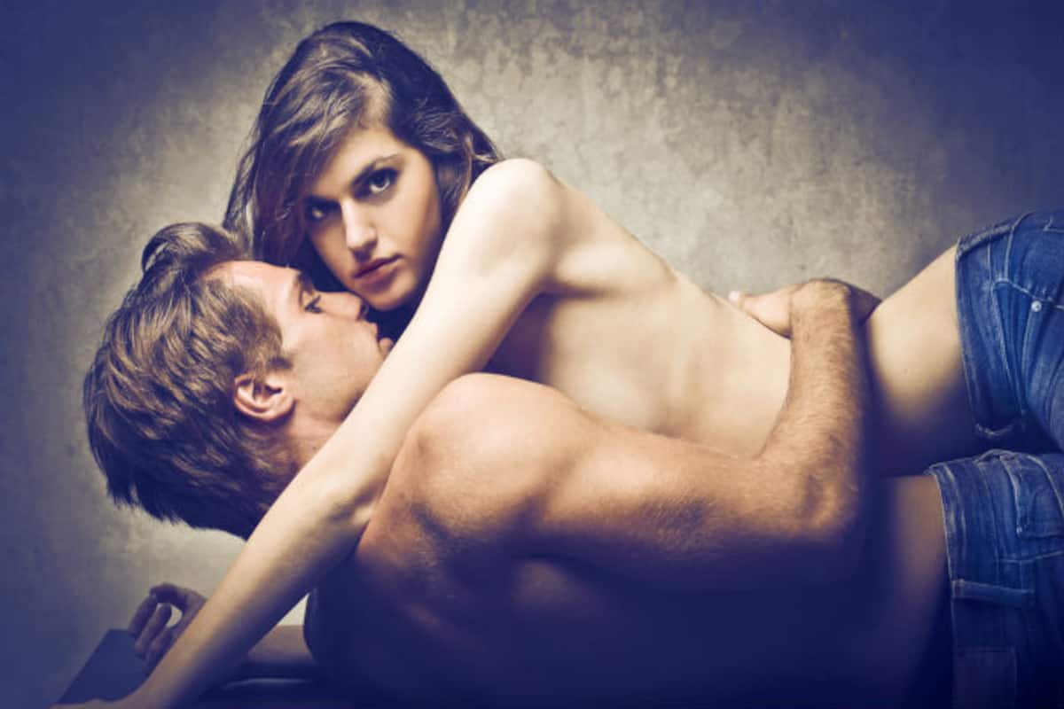 One Boy Three Girl Sex Open One Boy Three Girls Sexy Open Indian Sex Open - Things men want in bed:7 things that will drive him mad during sex! | India .com
