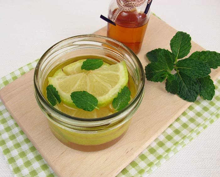 apple cider vinegar and mint