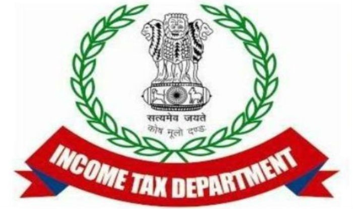 income-tax-department-detects-excess-reporting-of-old-currency-by