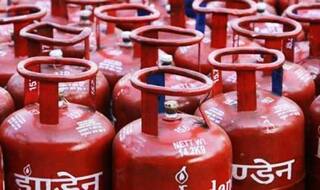 GST: LPG becomes costlier by Rs 32 as tax rate increases, subsidy comes down