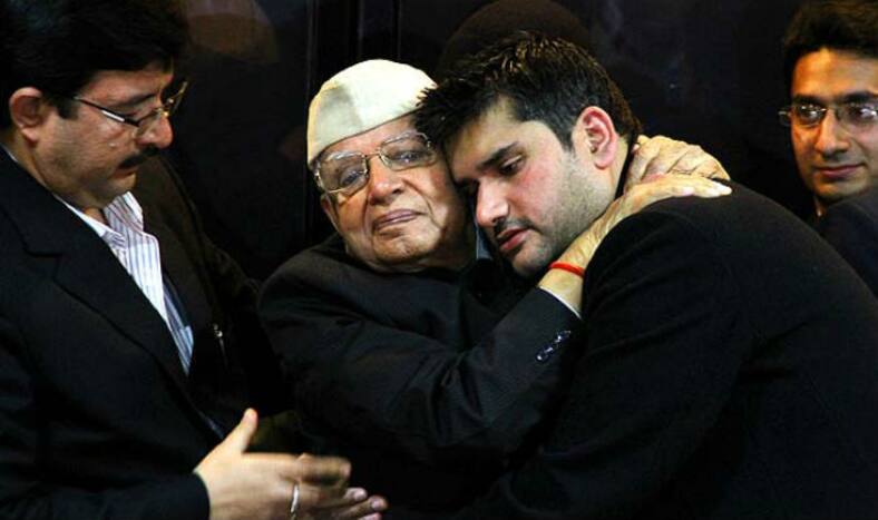 Rohit Shekhar Tiwari, Son of Late Former UP CM ND Tiwari Brought Dead to Delhi's Max Hospital