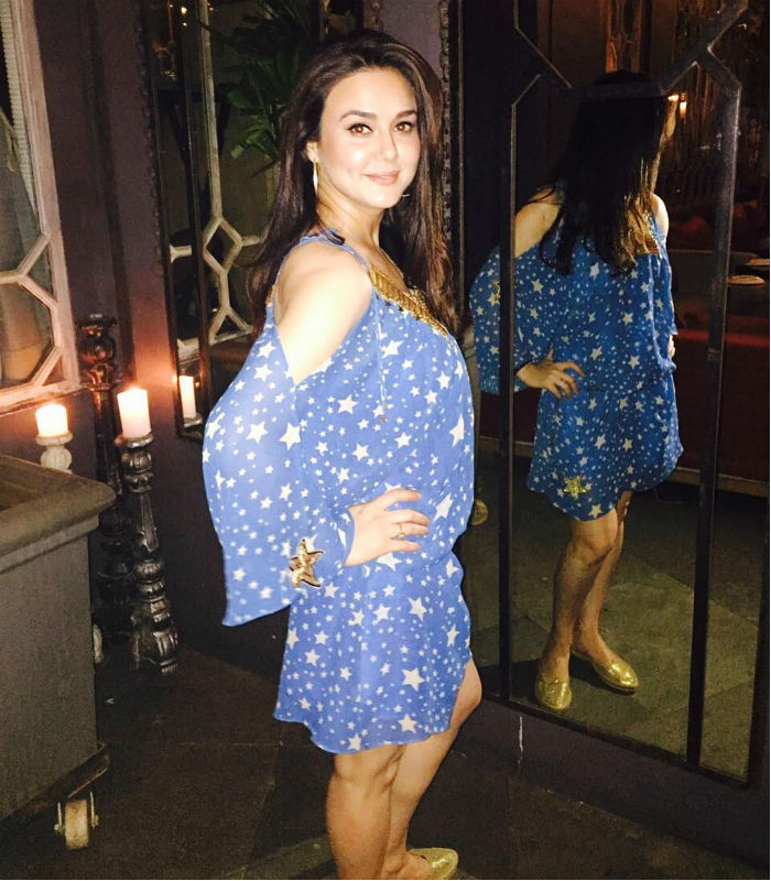 Preity Zinta Bf Video - Preity Zinta birthday special: Top 9 times the bubbly Bollywood beauty made  us go wow with her style! | India.com