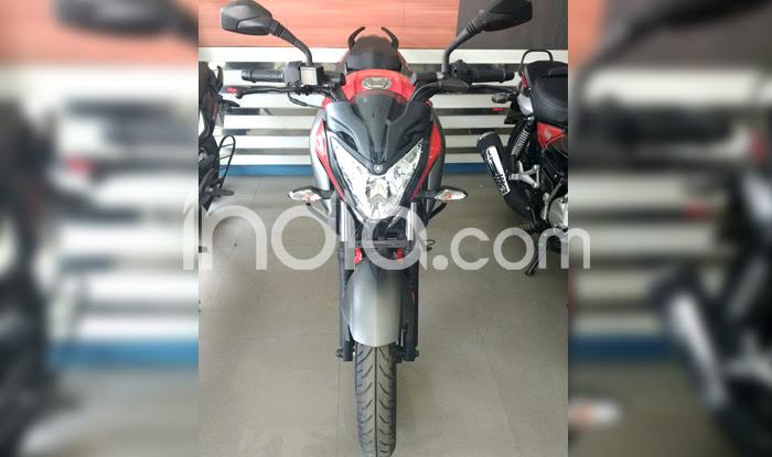 17 Bajaj Pulsar Ns 0 Launched Price In India Starts At Inr 96 443 Check Images Video India Com