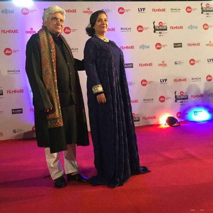 Shabana Azmi and Javed Akhter Filmfare Awards 2017