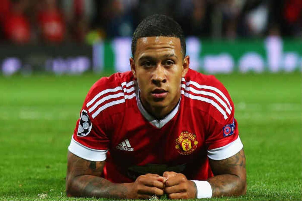 Memphis Depay Seals Lyon Transfer As Manchester United Agrees To Buy Back And Sell On Clauses India Com