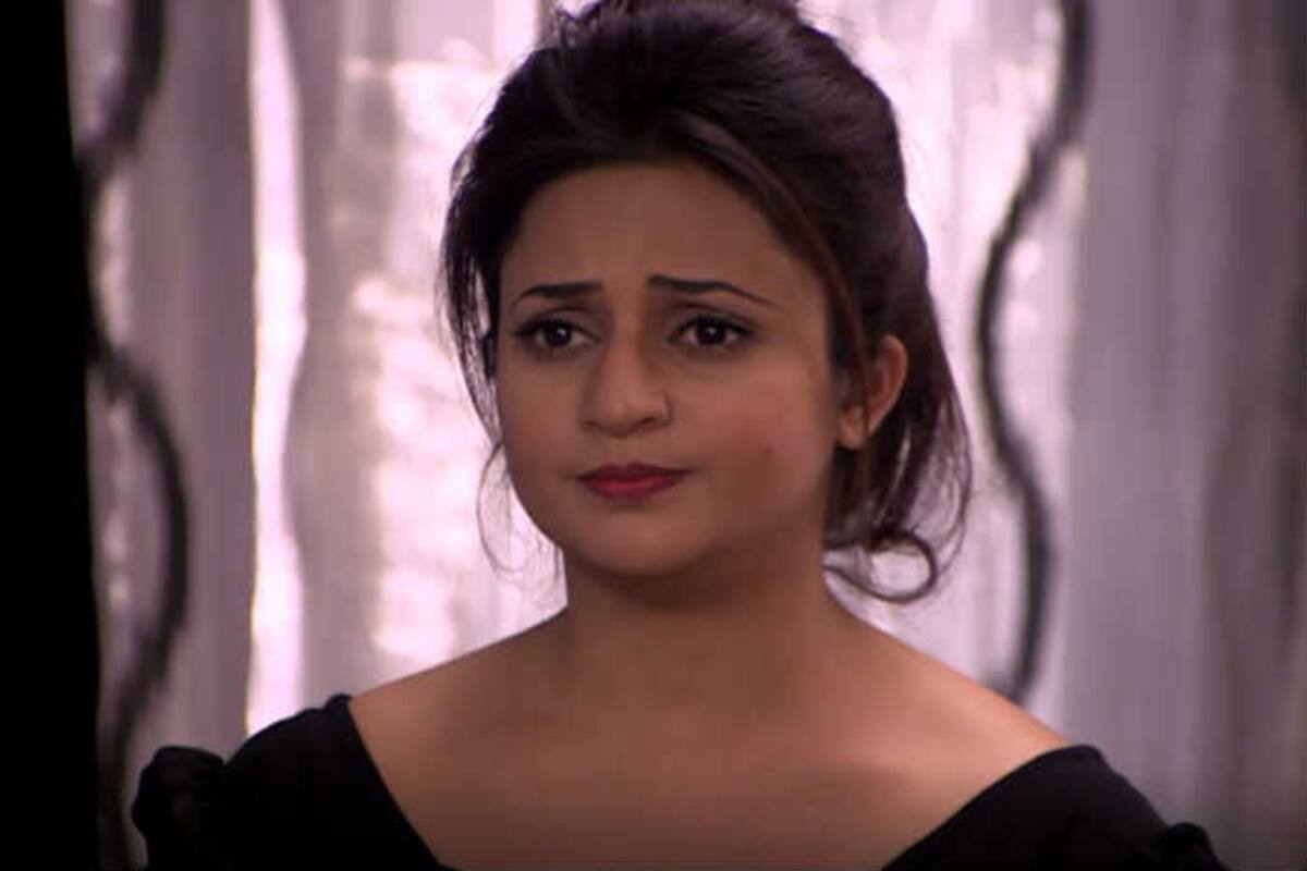 Yeh Hai Mohabbatein 6 February 2017 Written Update Preview Ishita Says She And Raman Are Not The Perfect Couple India Com Rohan says i love you and i know you love me too, today we will unite, none can come between us. yeh hai mohabbatein 6 february 2017