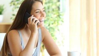 Trai may cuts in interconnect usage charges | आणखी स्वस्त होणार फोन कॉल रेट; ट्रायचा महत्त्वाचा निर्णय Trai may cuts in interconnect usage charges | आणखी स्वस्त होणार फोन कॉल रेट; ट्रायचा महत्त्वाचा निर्णय