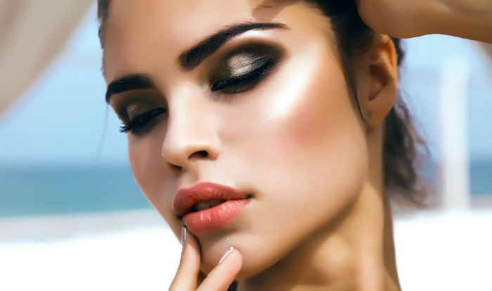 Nudes or mauve for tranquil Tuesdays