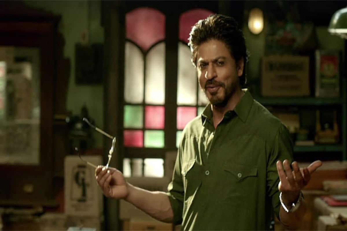 Shah Rukh Khan booked for rioting, damaging railway property at Kota station, during promotion of Raees Shah Rukh Khan booked for rioting, damaging railway property at Kota station, during promotion of Raees