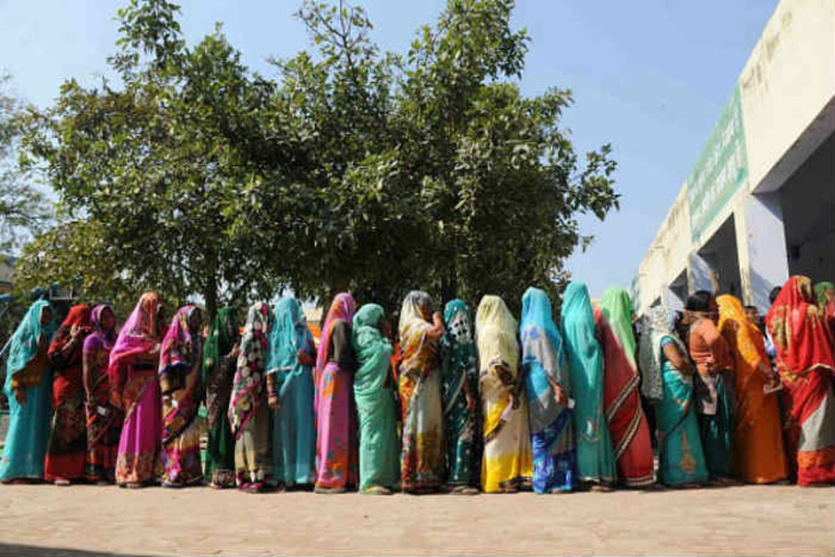 Kanimozhi Sex Videos - Lok Sabha Election Phase 2 Voting Today: Stage Set For High-stake Battle on  95 Seats Across 11 States, One UT | India.com