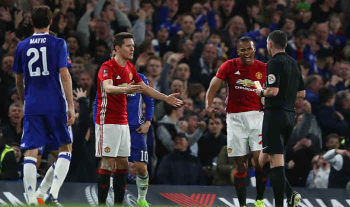 FA Cup: Chelsea knockout ten-man Manchester United after 1-0 win ...