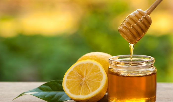 Natural bleach face pack