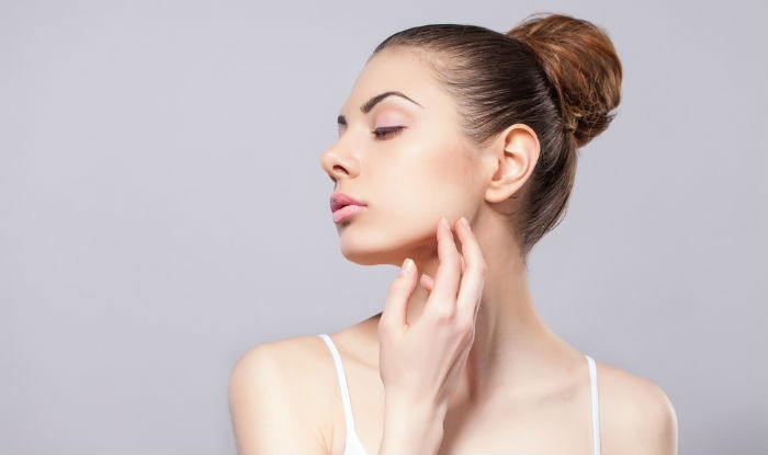 Use mustard oil for soft and supple skin
