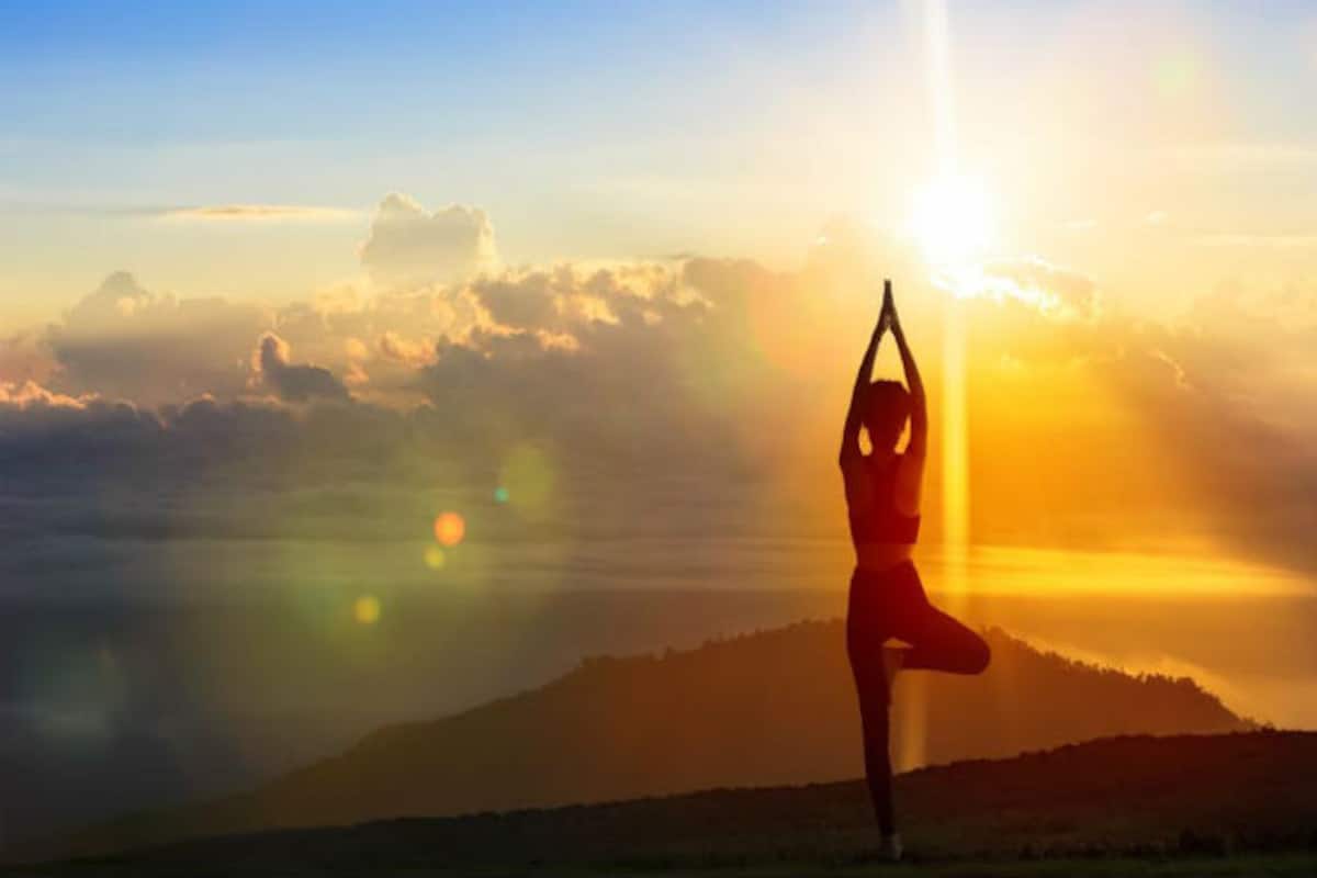 What are the top 5 benefits of yoga for women's health? Give simple yoga  poses. - Quora