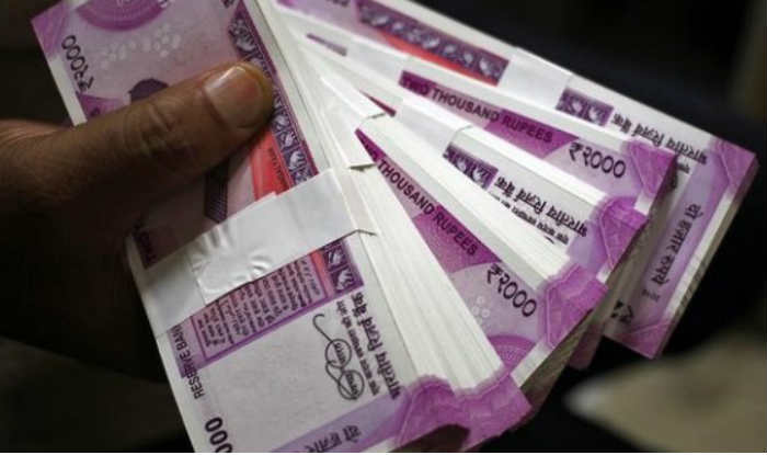 7th Pay Commission Latest News Today: Minimum Pay, Fitment Factor Hike For Central Government Employees Likely to be Announced Soon?