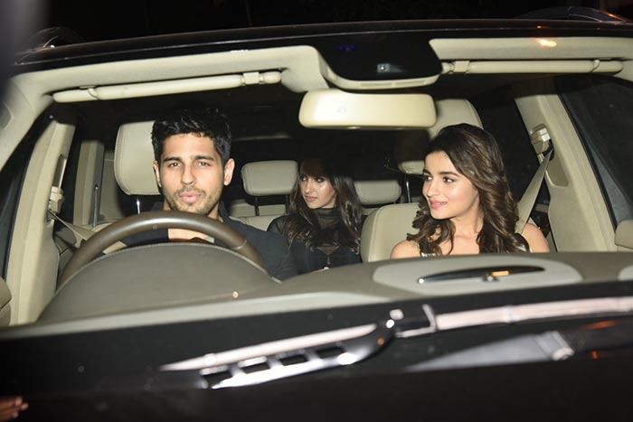 Alia-sidharth-(7)