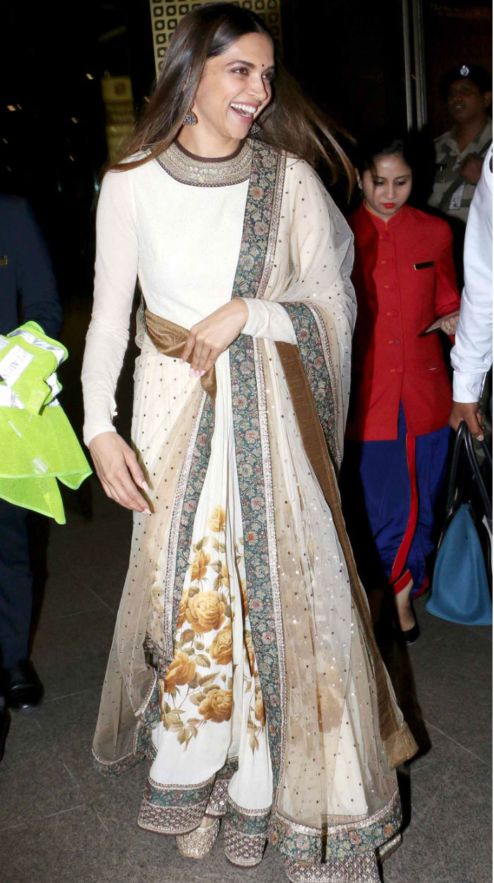 Cost Of The Bottega Veneta Bag That Kareena Kapoor Khan And Deepika  Padukone Love
