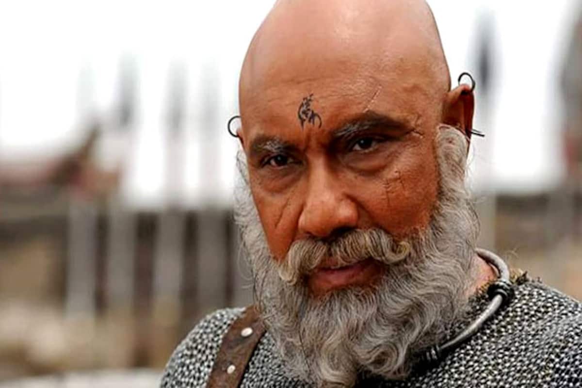 SS Rajamouli on Baahubali 2 – Karnataka issue: Turning the anger with Kattappa onto the film is not right SS Rajamouli on Baahubali 2 – Karnataka issue: Turning the anger with Kattappa onto the film is not right