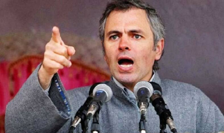 AMU Sedition Case: Mehbooba Mufti Condoles Manan Wan's Death, Omar Abdullah Attacks Her Saying 'Fake Sympathy, Crocodile Tears Won't Work'