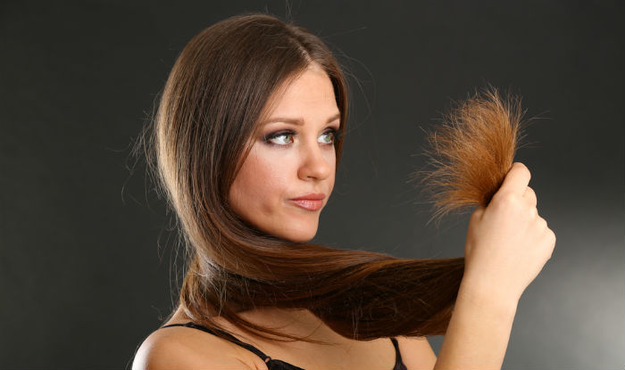 Use petroleum jelly to smoothen the split ends