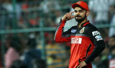 RCB की जीत का जश्न