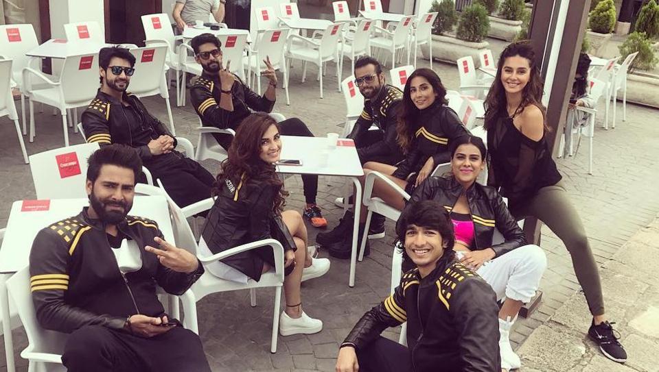 Khatron Ke Khiladi Season 8 All Contestant Name Khatron Ke Khiladi 8: Contestants give Bhangra Goals from Spain