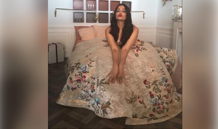 Earlier in the day Aishwarya Rai Bachchan chose a Mark Bumgarner gown