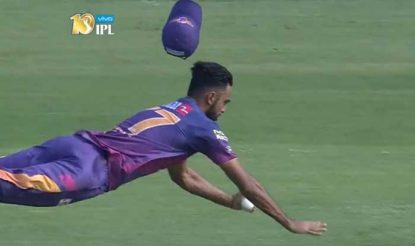 और एक बेहतरीन कैच पकड़ लिया (bcci)