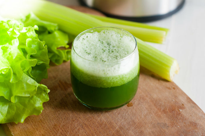 Lettuce and cucumber drink