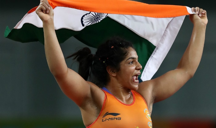 Commonwealth Games 2018 Sakshi Malik Earns Bronze Sumit Clinches Gold