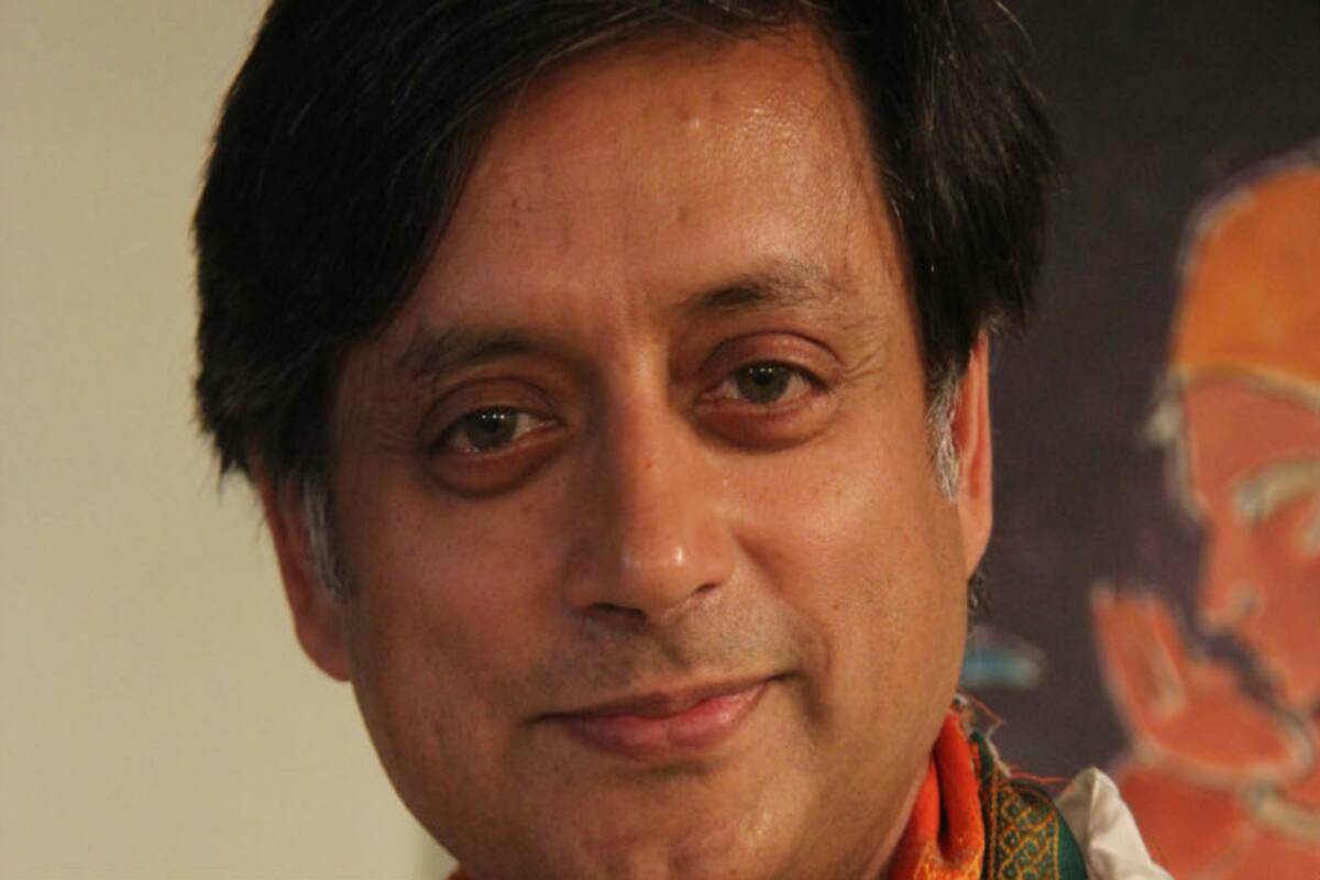 Shashi Tharoor S Tweet For Arnab Goswami S Channel The Republic Makes Twitterati Run For A Dictionary Jokes And Memes Follow India Com Founder, editor in chief, the probe | india's independent digital news media platform. shashi tharoor s tweet for arnab