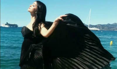 aishwarya rai black dress 2180 Aishwarya Rai Bachchan's Black anarkali gown Outfit Sets