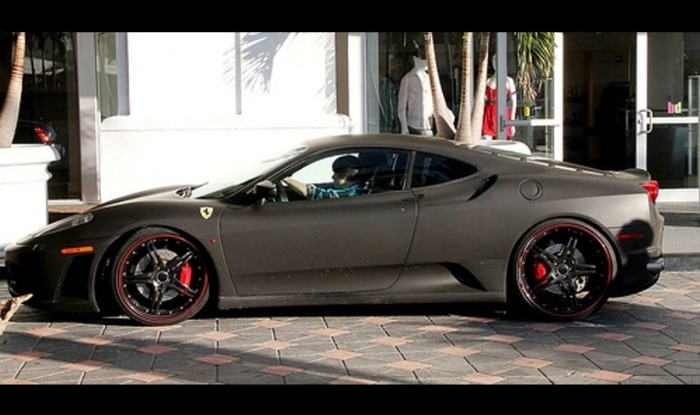 justin-biebers-customised-ferrari-f430_827x417_71494329460
