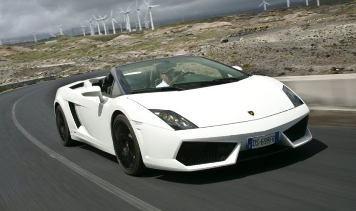 justin-biebers-lamborghini-gallardo-spyder_827x510_61494329565