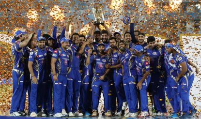 चैंपियन बनने वाली मुंबई की टीम को मिला 15 करोड़ रुपये का पुरस्कार (bcci)