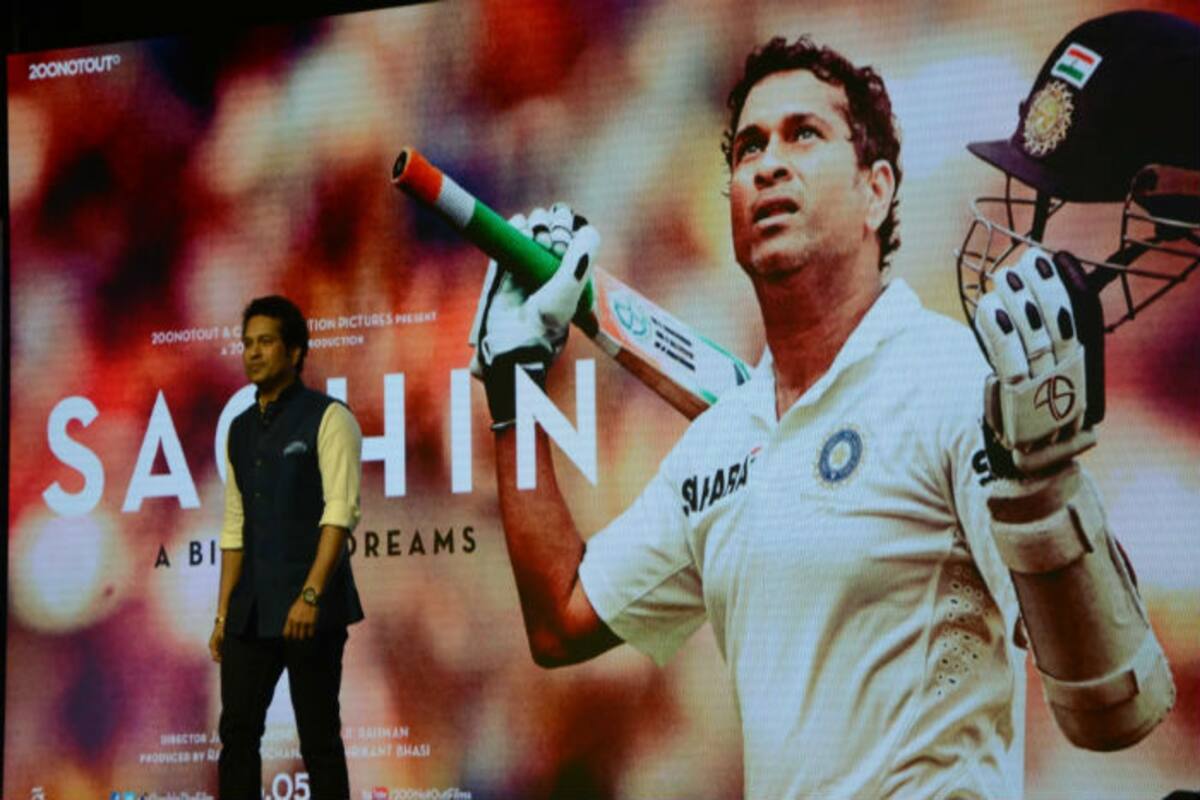 Sachin A Billion Dreams Movie Review On Twitter By Celebs Sachin Tendulkar Film Gets A Roaring Reception As Sachinpremiere Trends India Com