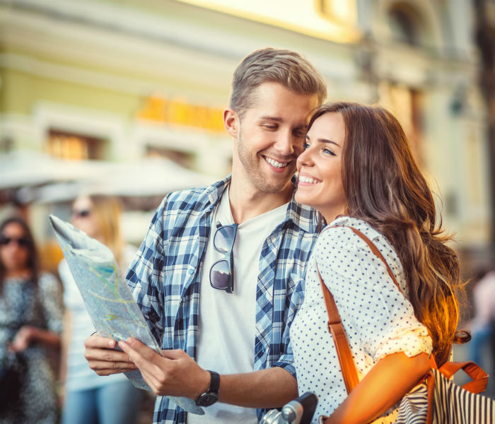 travel couple1