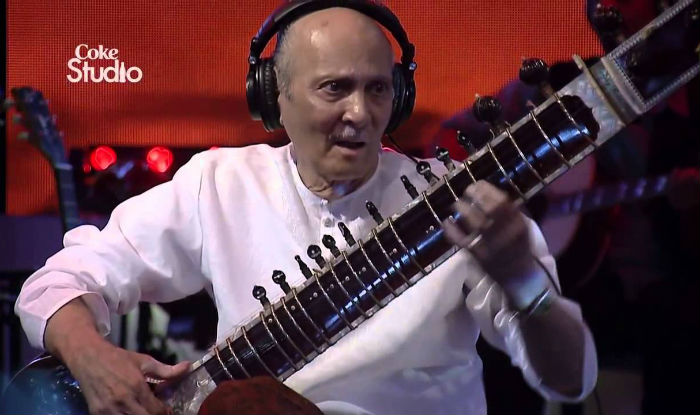 Ustad Ree Pakistani sitarist Ustad Raees Khan dies | India.com
