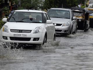 मानसून में ऐसे रखें अपनी कार का ख्याल, अपनाएं ये ज़रूरी टिप्स