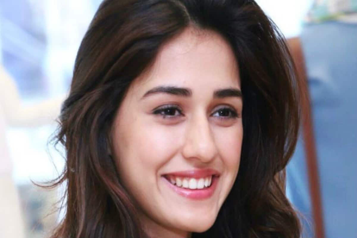 Disha Patani S Beauty Secrets Here S How The Bubbly Actress Takes Care Of Her Skin India Com