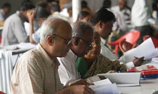 Pradhan Mantri Vaya Vandan Yojana: Senior Citizens Can Earn Rs 10,000 Pension Per Month After Retirement at Guaranteed Rate of 8 Percent