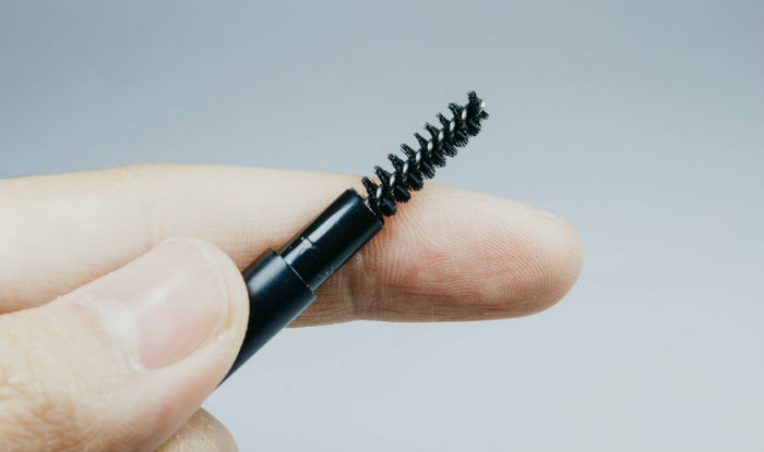 How to apply mascara: Step-by-step guide to apply mascara perfectly to make your eyes pop!