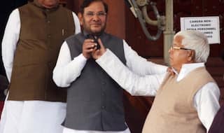 नीतीश-मोदी से निपटने को लालू ने शरद यादव से की समर्थन की अपील, साथ लाठी खाने की दिलाई याद