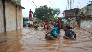Monsoon 2017: Rains Wreak Havoc in Gujarat, Assam Flood Situation Improves Monsoon 2017: Rains Wreak Havoc in Gujarat, Assam Flood Situation Improves