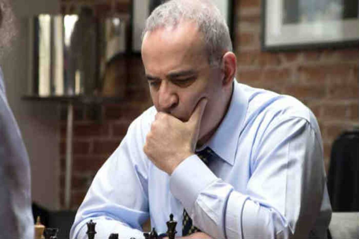 Former Chess World Champion Garry Kasparov Is Coming Out Of Retirement To Play In A Us Tournament Next Month 54 स ल क प र व शतर ज व श व च प यन ग र क स पर व न क स न य स