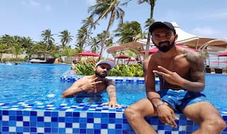 Virat Kohli Enjoys Day Off, Relaxes With KL Rahul in Swimming Pool