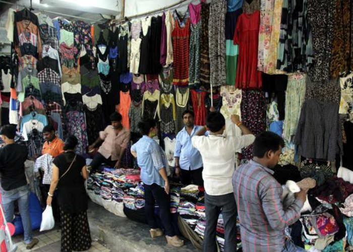 Delhi Lockdown 46 Shops at Sarojini Nagar Market Ordered to